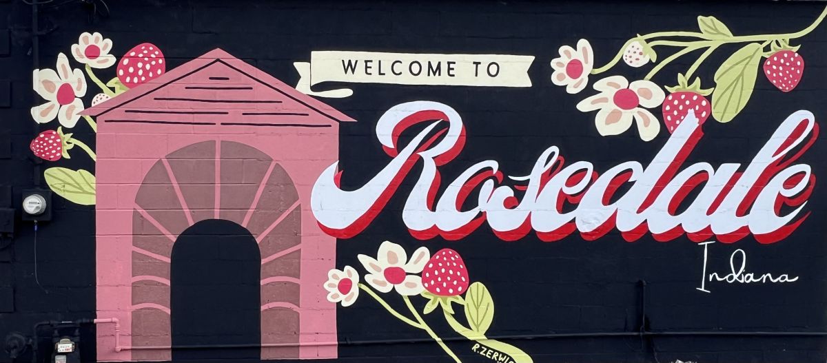 Rosedale town mural featuring Covered Bridge and strawberries